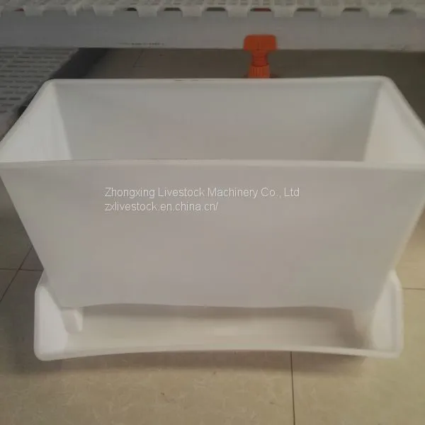 Duck Nest Box/ Duck Feeder