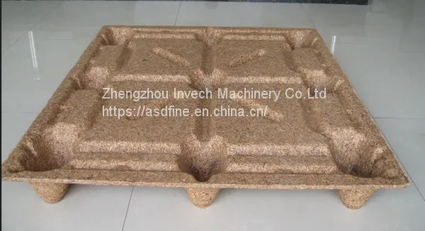 Formed Wood Sawdust Pallet Making Machine photo-2