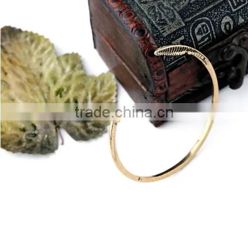 >>New Arrival Fashionable Bohemian Open Bracelet Leaf Bracelet/ photo-2