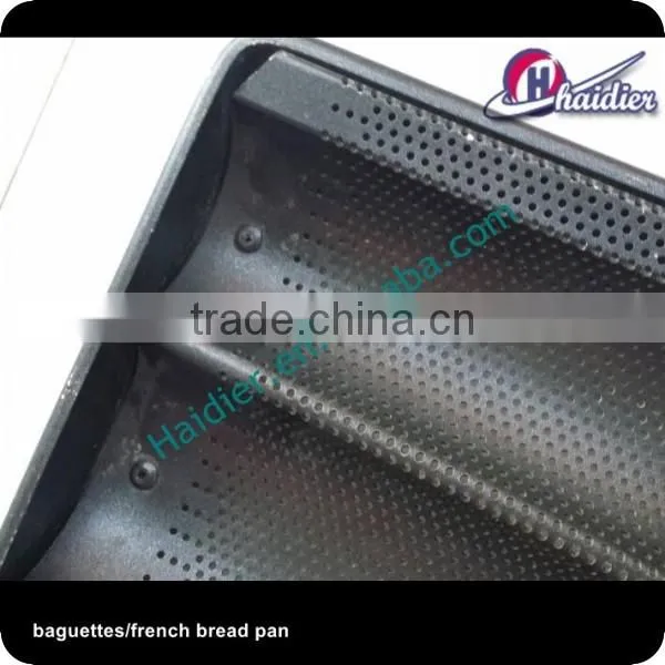 Glazed Perforated Non Stick Baguette/French Bread Pan, Baking Pan -5 Moulds photo-4