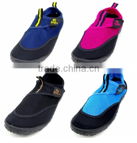 China Factory Bulk Stock Aqua Water Shoes Cheap Sale