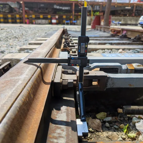 LJ-JGCM-X Switch Rail Measuring Device for Switch Rail Lateral Wear and Descent Height