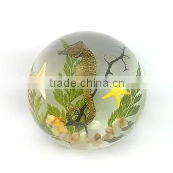 Promotional Gifts 64mm Sea Horse Semicircle Crystal Desk Decoration photo-2