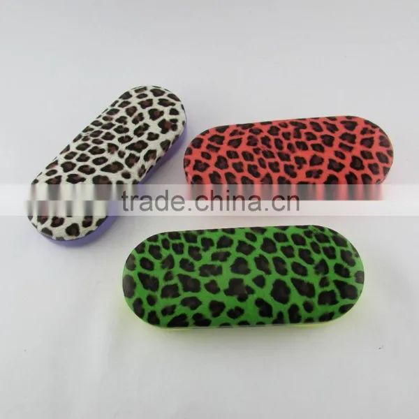 Leopard PU Leather Hard Metal Eyewear Case photo-3