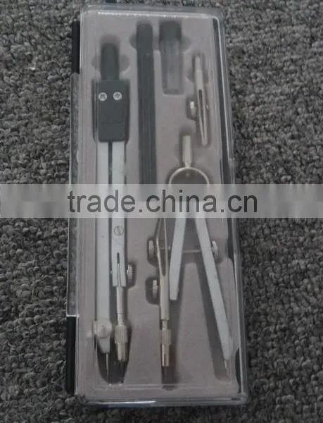 Compass set with lead