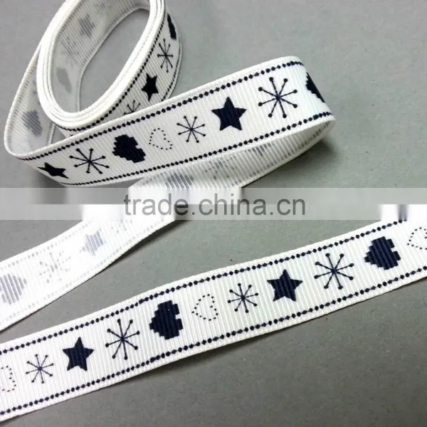Free style pattern with white grosgrain stain ribbon