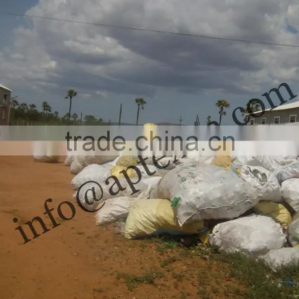 Hot Washed 100% Clear PET Bottle Scrap / PET Flakes /recycled PET Resin Factory photo-2