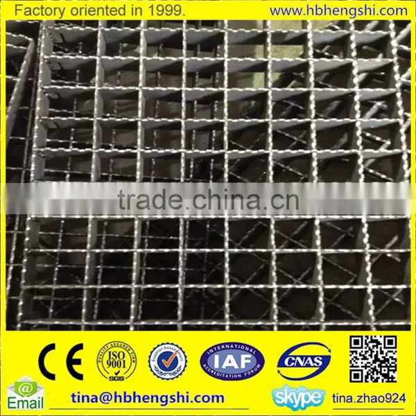 Good Galvanized Steel Grating Price for Building Material photo-3