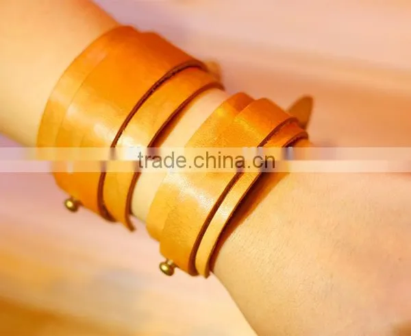 New High Quality Exotic Handmade Crazy Horse Leather Bangle Unisex Genuine Leather Bangles Cowhide Leather Bracelet photo-6