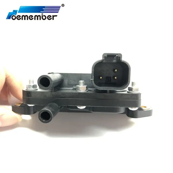 OE Member 2357734 2302150 Truck Pressure Sensor Truck Oil Pressure Sensor for Scania photo-2