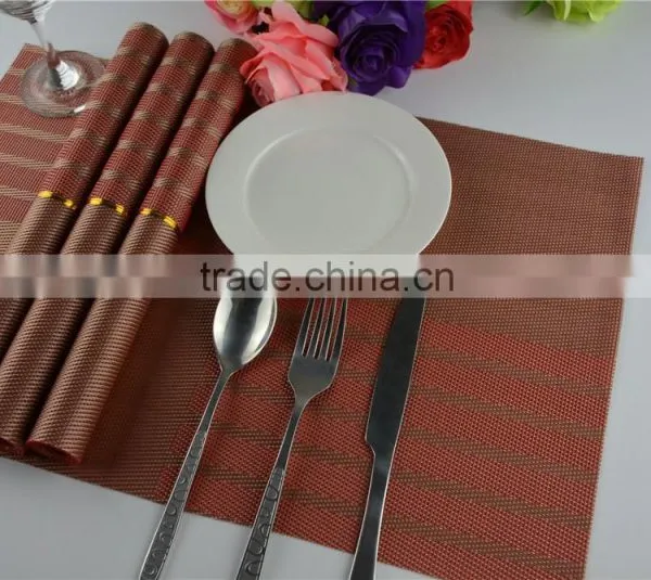 Red Classics Non-slip Insulation Moor Crossweave Woven PVC Non-slip Insulation Placemat Washable Table Dish Mats photo-4