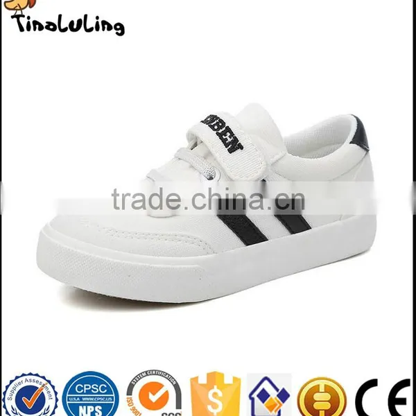2017 New Arrival Canvas Design Unisex Kids Sport Shoes Wholesale photo-3