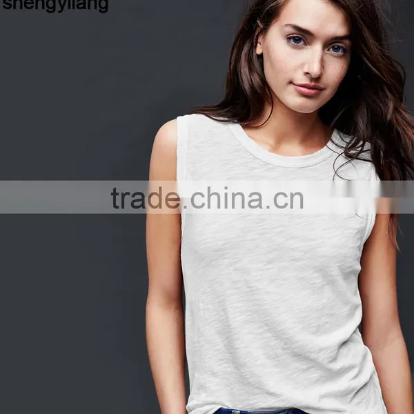 Custom 100% Cotton Vest Women Plain Tank Top Wholesale in Guangzhou photo-2