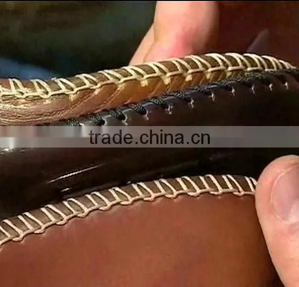GR-203 Ornamental Seams Sewing Machine photo-5