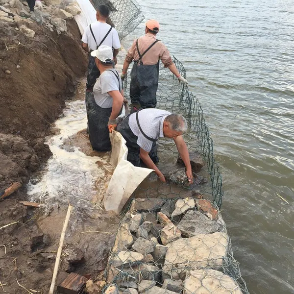Gabion Slope Protection Stone Cage Net Galvanized Retaining Wall Gabion Mesh photo-2
