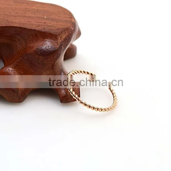 China Factory 316l Stainless Steel Jewelry Fashion Jewelry Set Accessories Women Rings photo-3