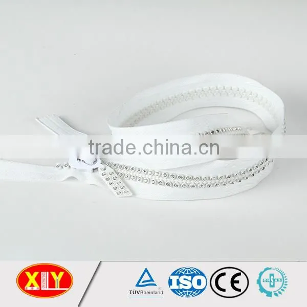 China XLY Zipper #5 Open End Double Stone Diamond Zipper photo-4