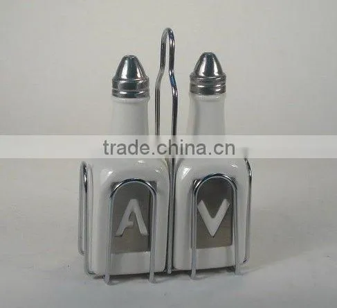 Porcelain Oil/vinegar Set With Chromeplated Rack