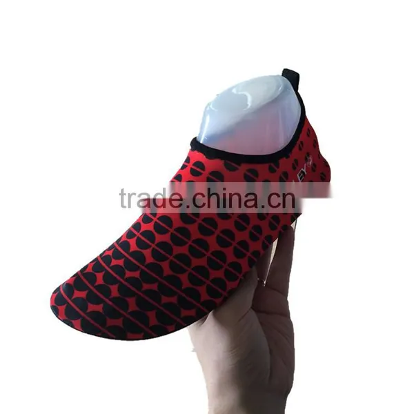 Factory Breathable Flat Casual Beach Water Walking Shoes photo-5