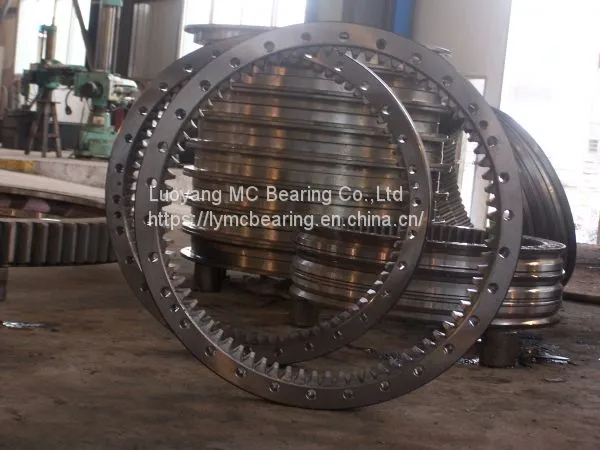 Excavator Swing Ring SE210LC-3 PS60 PS132 PS210 SE210 Slewing Circle photo-3