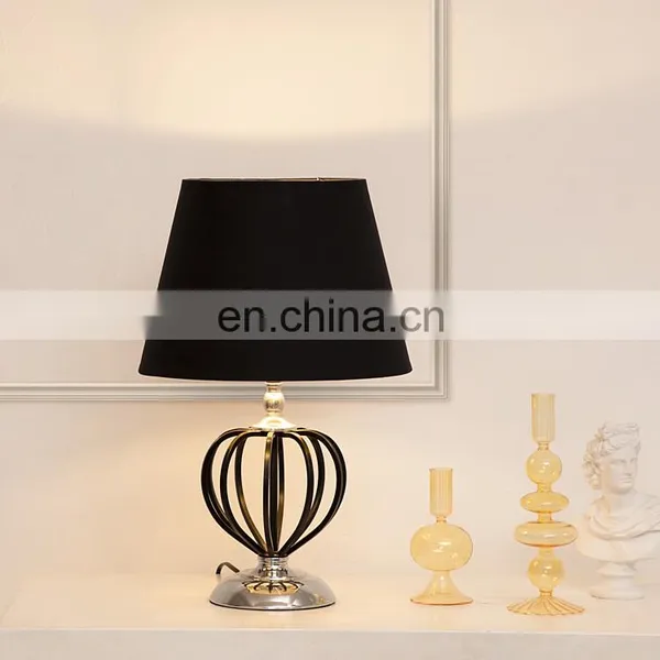High Quality Korean Modern Style Black Creative Design Metal Table Lamp for Bedroom Decor photo-6