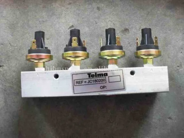 Chassis System JC180200 3524-00886 Retarder Pressure Switch Bus Parts for Chinese Bus photo-4