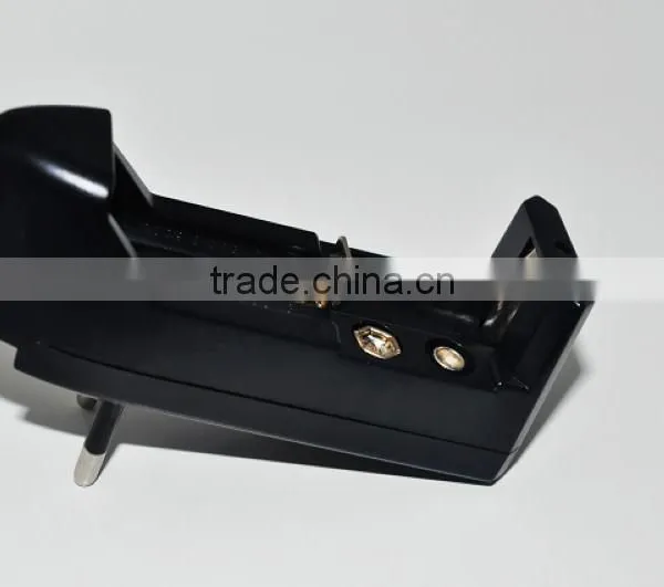 Travel Charger /Home Accessory 3.6v for Li-ion AA AAA 18650 Universal Battery Charger photo-4