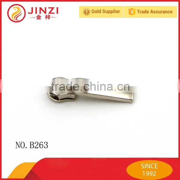 Engraved Design Metal Zipper Puller for Handbags Accessories