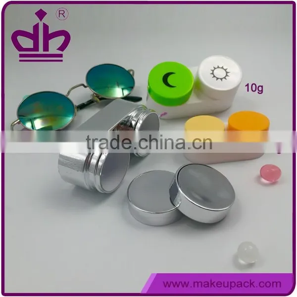 Day and Night Cosmetic Cream Jar Sample Packaging photo-3