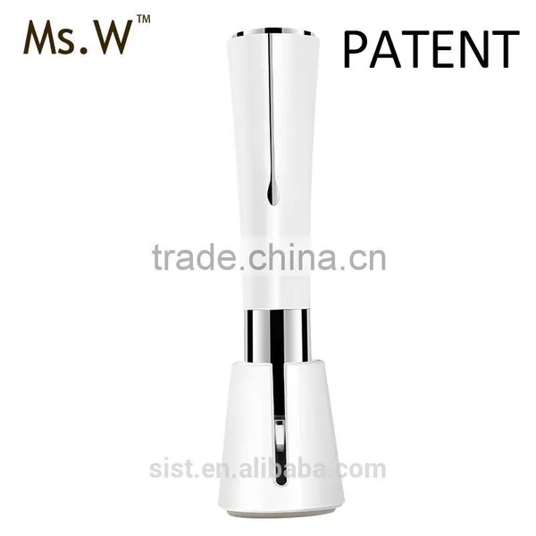 Women's Best Gift Anti-wrinkle Massage Pen Mini Rechargeable Eye Care Products Lead-in Massager photo-2