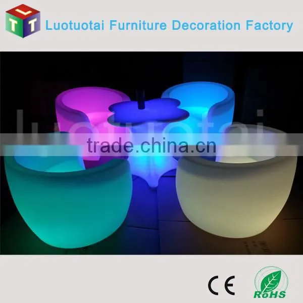 High Waterproof/sunproof/breakproof Wireless Led Sofa photo-4
