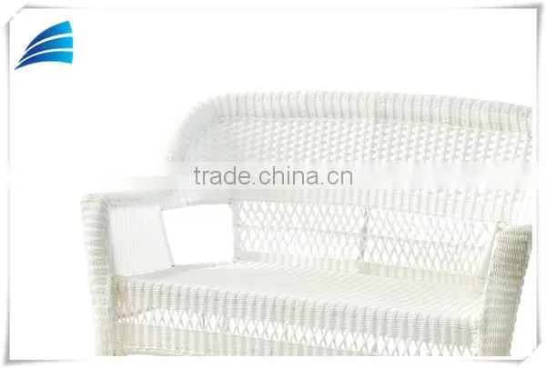 Indoor/Outdoor Gorgeous White Wicker Patio Love Seat Furniture photo-2