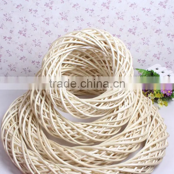 Customized Artificial Willow Wicker Flower Wreath Supplies Wholesale for Christmas Decoration photo-6