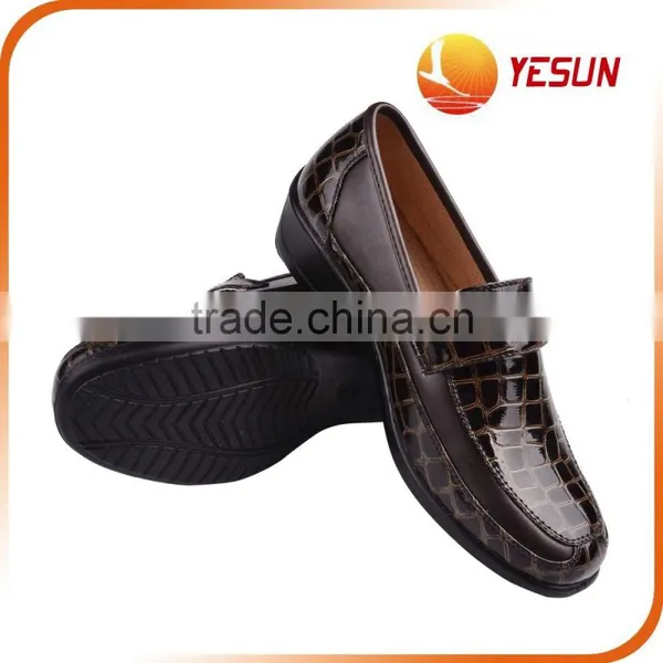 PU Brown Lady Leather Shoes photo-2