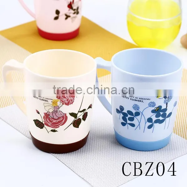 Good Quality Popular Fashional Style Plastic Food Grade Material Cartoon Imprint Tumbler Cups photo-2