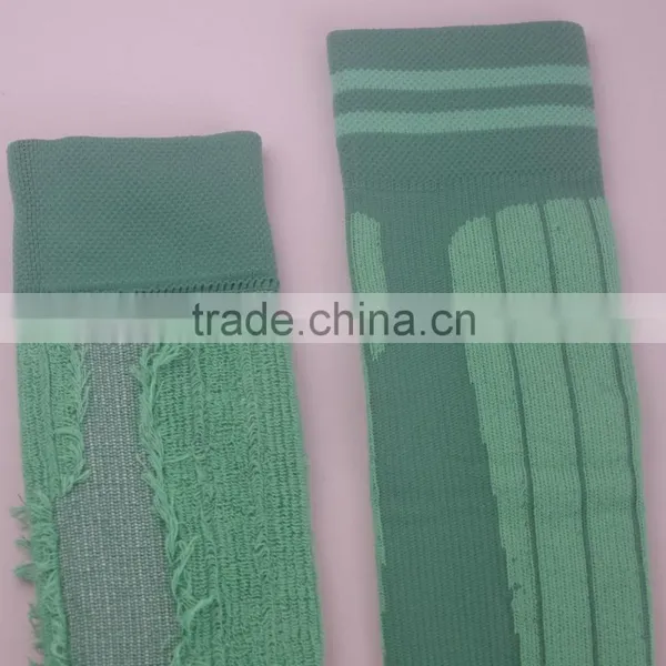 Green Long Thick Cheap Mens Football Socks photo-2