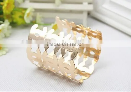 American Fashion Hollow Gold Bangles,wholesale Open Metal Bracelet Bangle for Costume photo-4