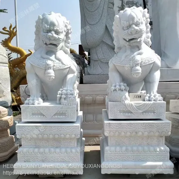 Stone Lion Manufacturer, White Jade Carved Lion Door Decoration, Finely Carved Stone Lion Wholesale