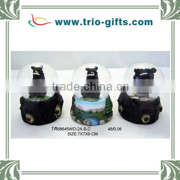 2015 New Stytle Polyresin Bear Desgin Souvenirs Water Ball