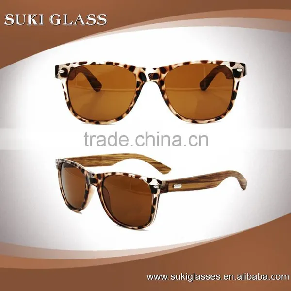 Plastic Classic Sunglasses Wooden Arms Trendy Glasses photo-6