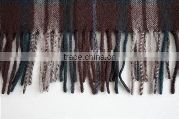 High Quality Brown Checked Wool Scarf photo-3