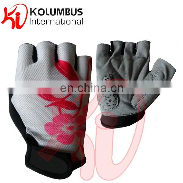 BRAND NEW LADIES GIRLS PINK CYCLING / BIKE / BICYCLE / CYCLE SPORTS EXERCISE GYM GLOVES, HALF FINGER CYCLE GLOVES FOR LADIES