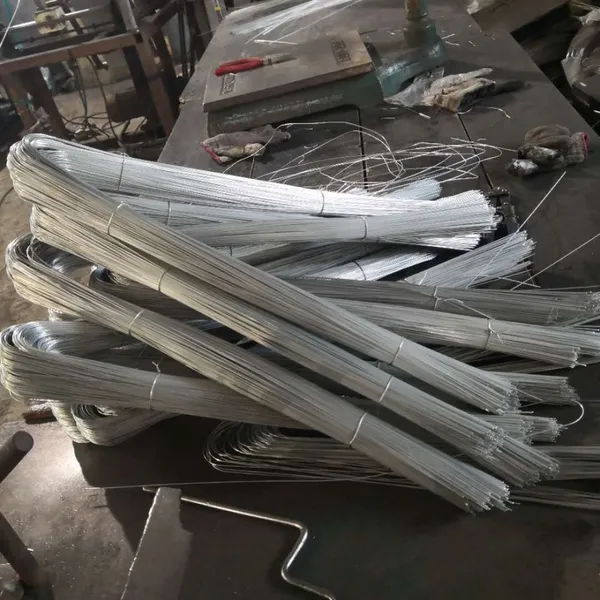 Galvanized U Type Wire photo-2