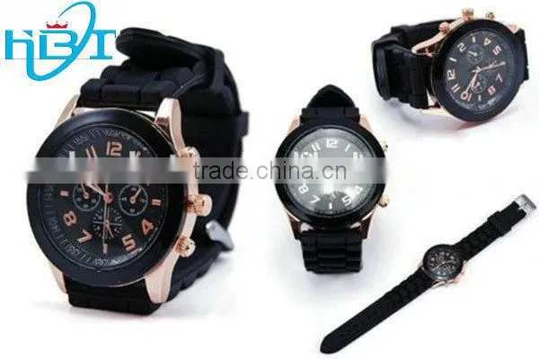2014 Hotselling Silicone Golden Crystal Stone Quartz Ladies Women Girls Geneva Brand Watch