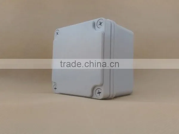 Factory Direct Sale ABS/PC Waterproof Plastic Busbar Electrical Junction Box Board 100*100*75 photo-3