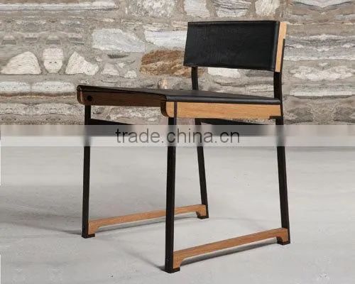 Mango Wood & Iron Chair photo-2