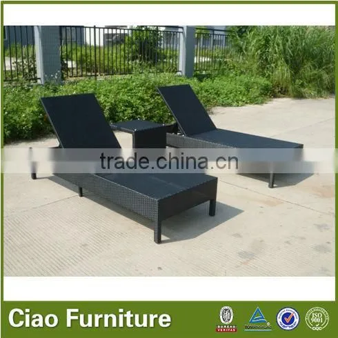 Durable Plastic Rattan Furniture Wicker Furniture Lounge Suite With Side Table photo-2