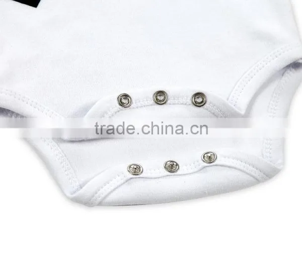 Wholesale 100% Cotton Baby Boy Romper White Baby Bodysuit Fake 2 Pieces Winter Long Sleeve Jumpsuit photo-4