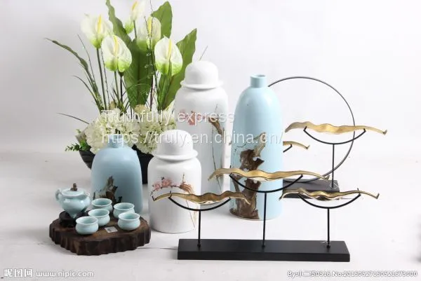Ceramic Furnishing Articles