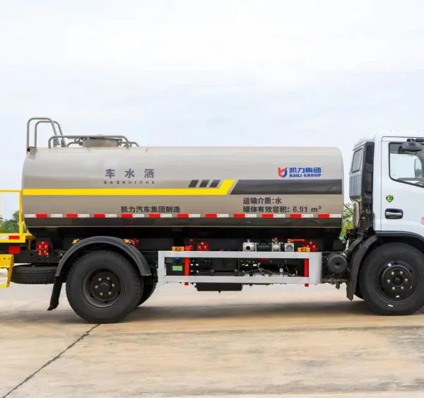 Heavy Special Water Tanker Truck 6X4 4X2 Watering Sprinkler Spray Water Tank Bowser Truck photo-5